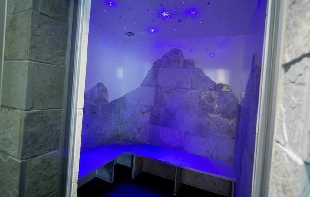 Wellness- Und Schneesporthotel Christiania Saas-Almagell Zewnętrze zdjęcie