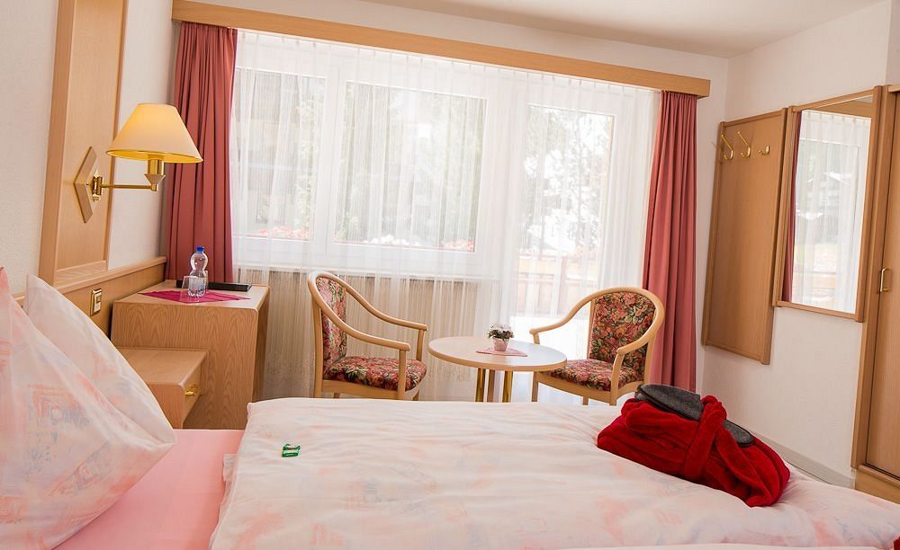 Wellness- Und Schneesporthotel Christiania Saas-Almagell Zewnętrze zdjęcie