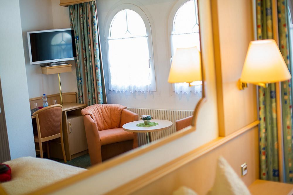 Wellness- Und Schneesporthotel Christiania Saas-Almagell Zewnętrze zdjęcie