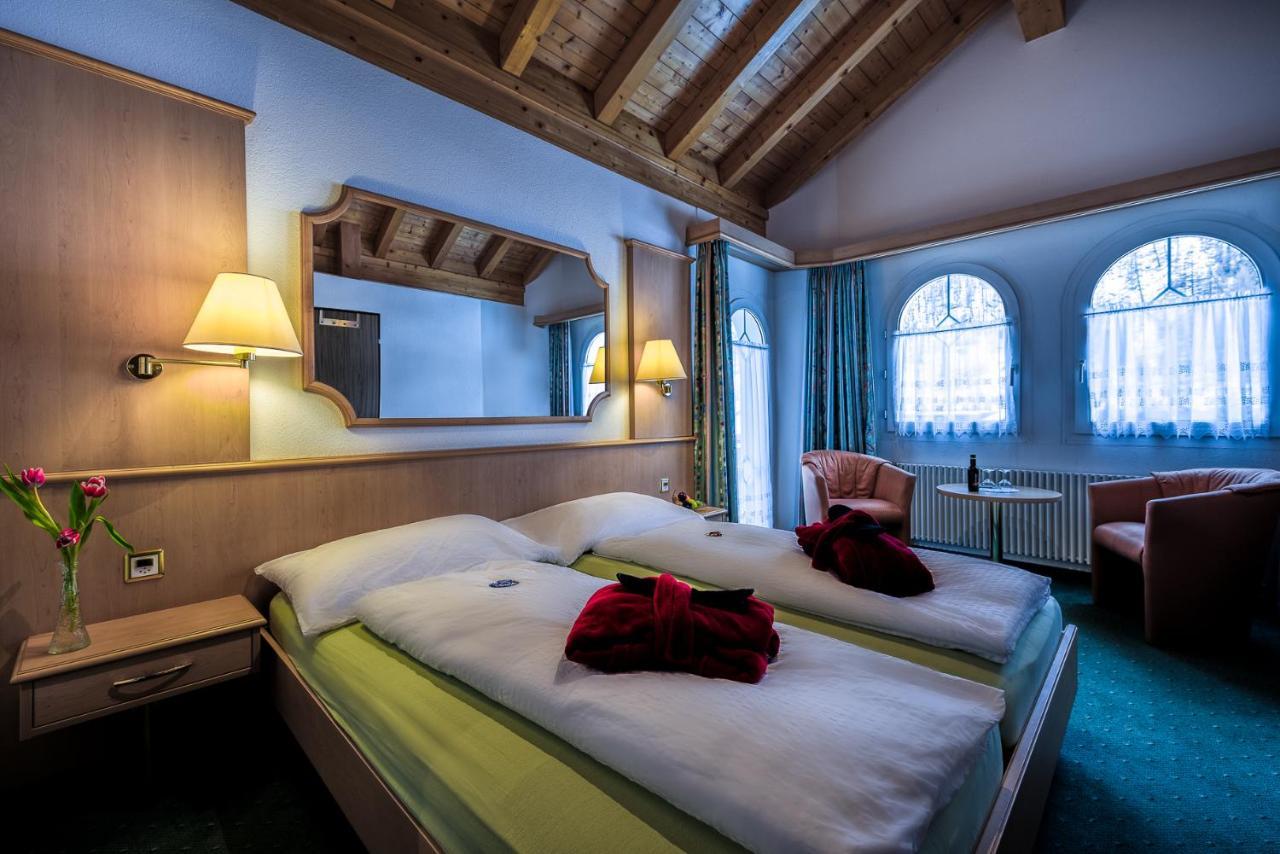 Wellness- Und Schneesporthotel Christiania Saas-Almagell Zewnętrze zdjęcie
